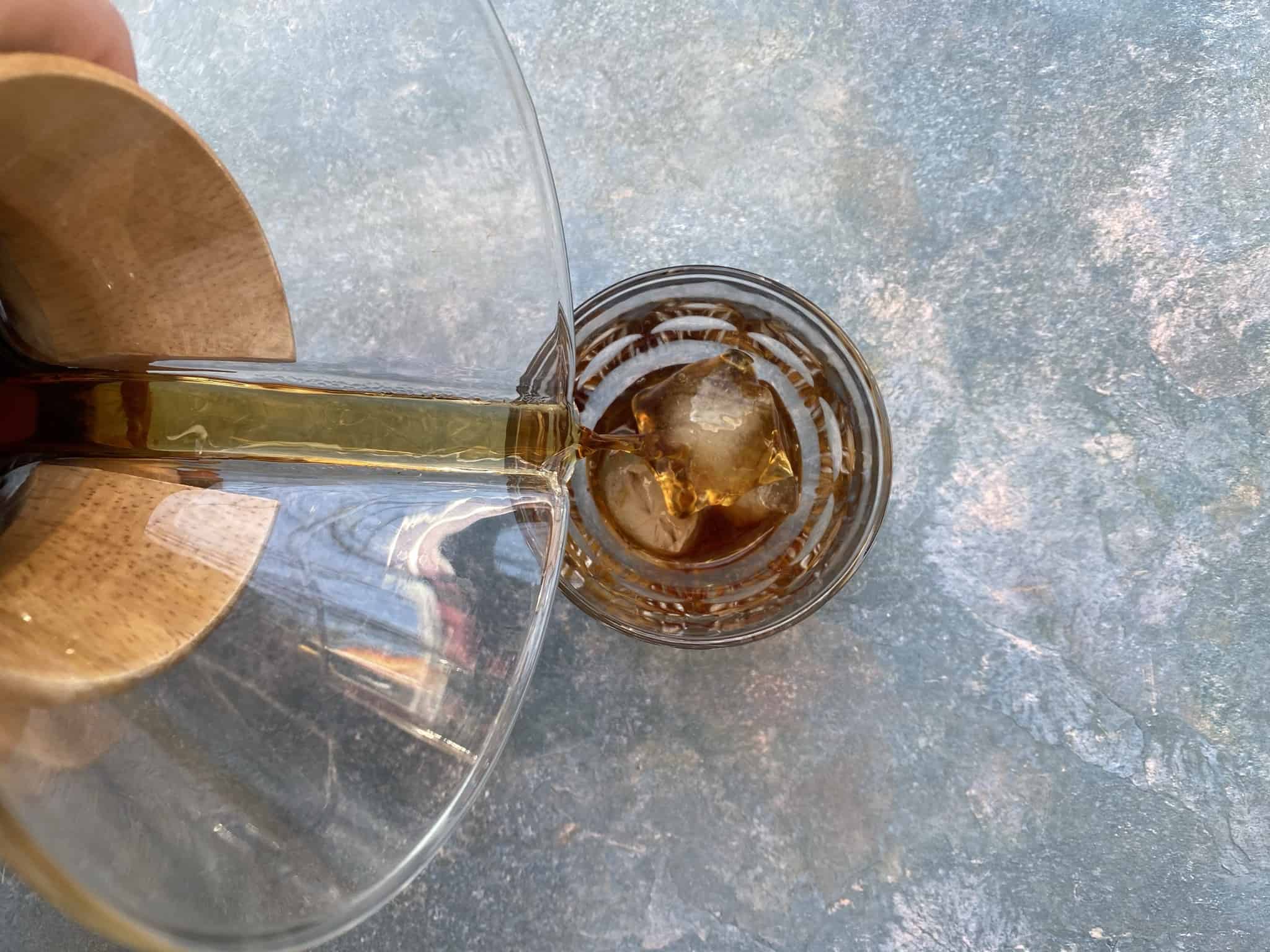How to Brew Iced Pour Over Coffee 