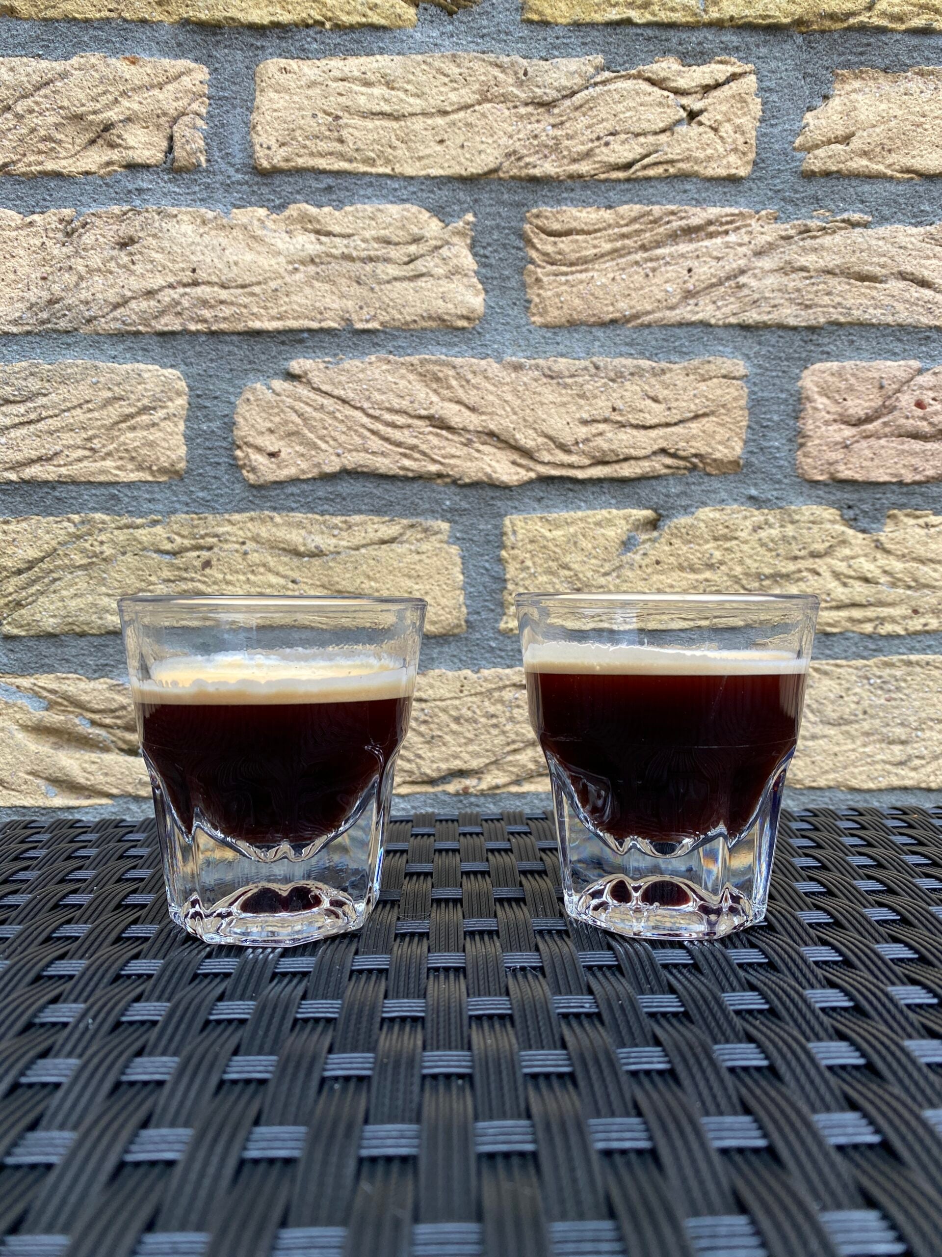 Americano vs. long black.