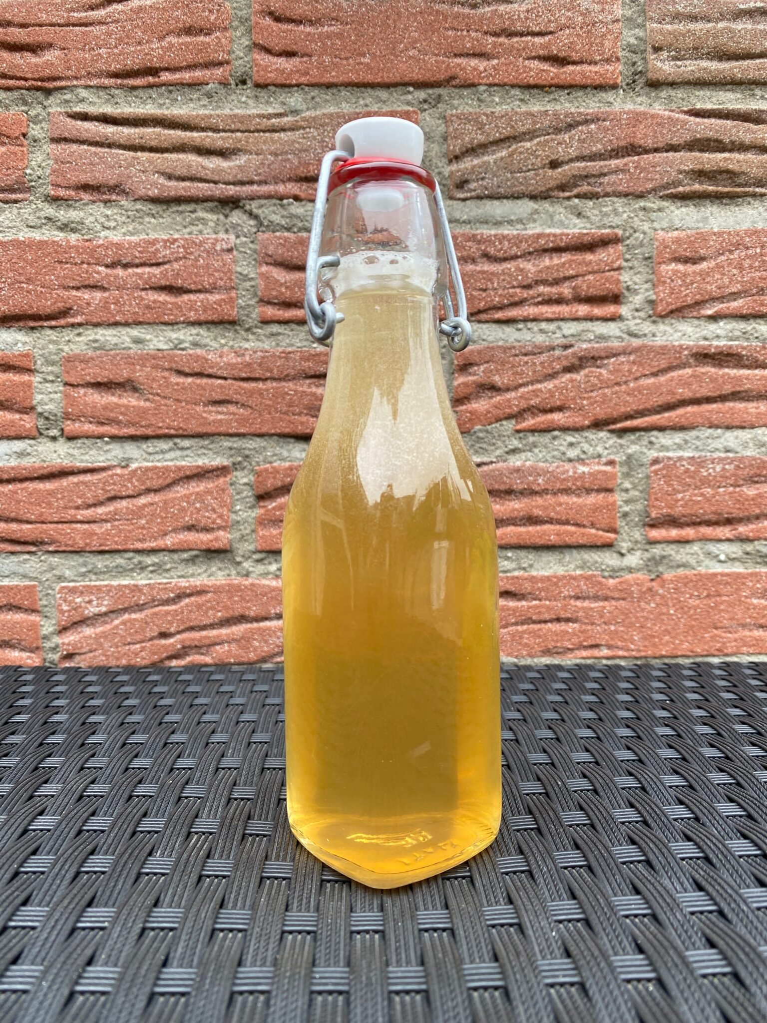 How to Make Honey Syrup at Home (Great for Coffee!)